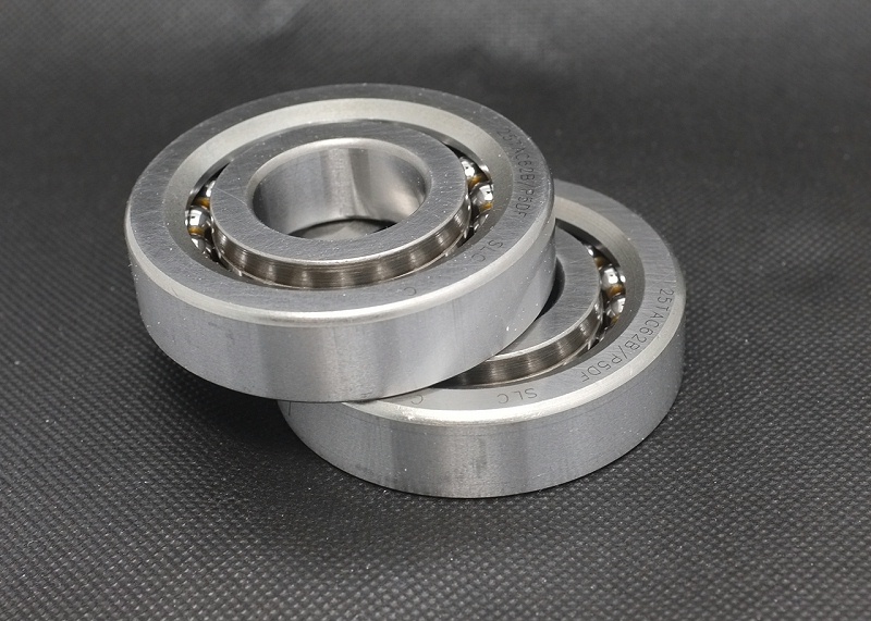 絲桿軸承一般是面對(duì)面還是背對(duì)背